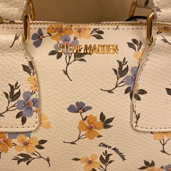 NWT Steve Madden BCASEY Crossbody - Multi-Color - Picture 4 of 15